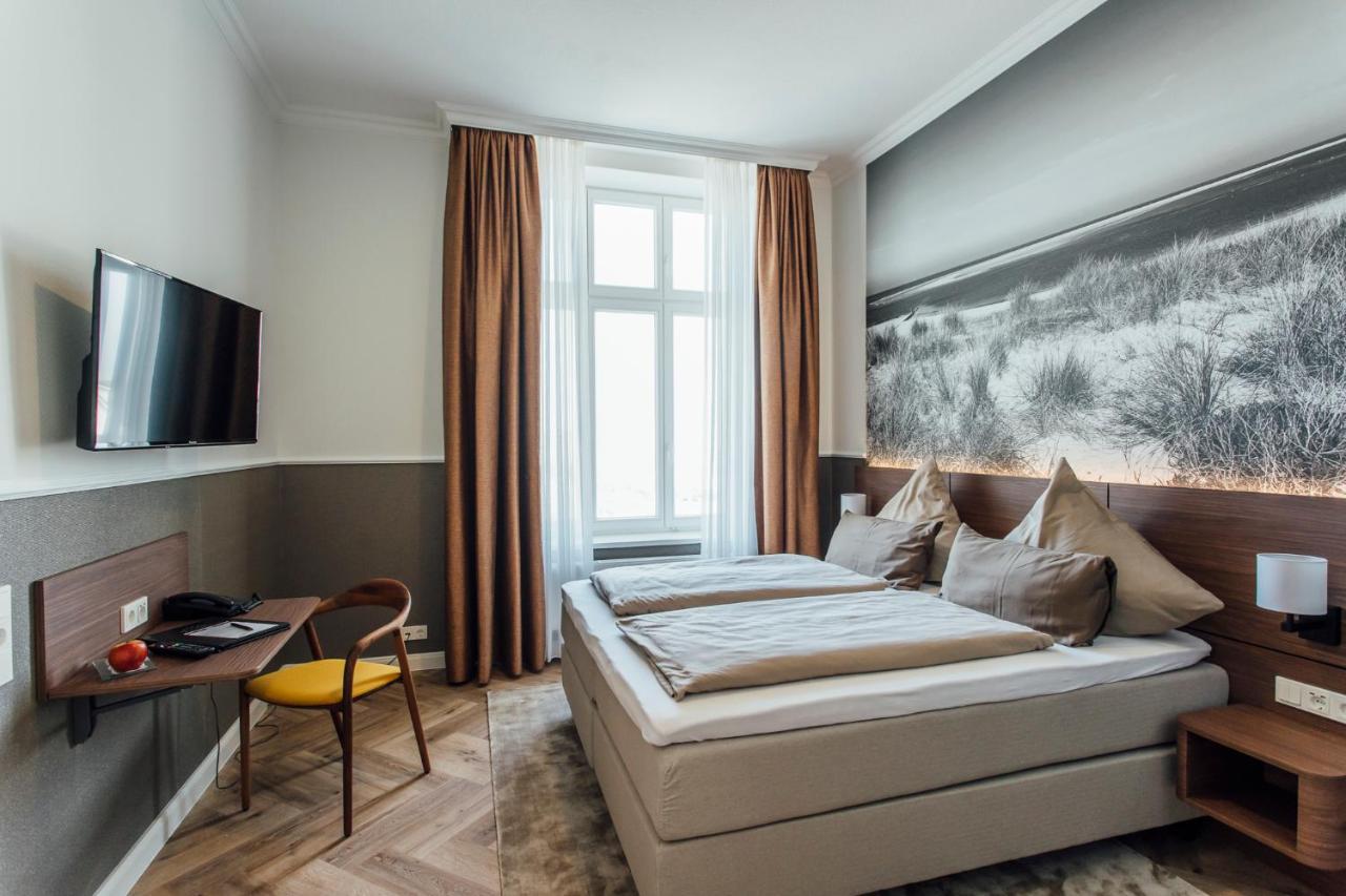 Strandhotel Hohenzollern Боркум Екстер'єр фото